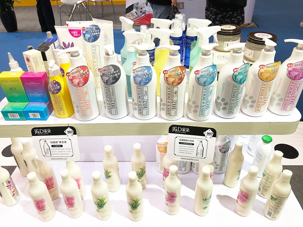 4 loại sữa tắm cho chó Poodle tốt nhất